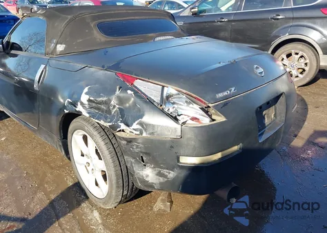 2005 Nissan 350Z Touring from USA, damaged, VIN JN1AZ36A85M754164